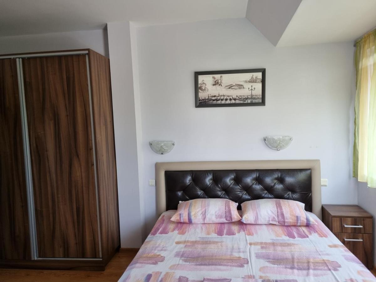 Fantasy Apartments Saint Constantine And Helena Resort Aziz Konstantin ve Elena Dış mekan fotoğraf