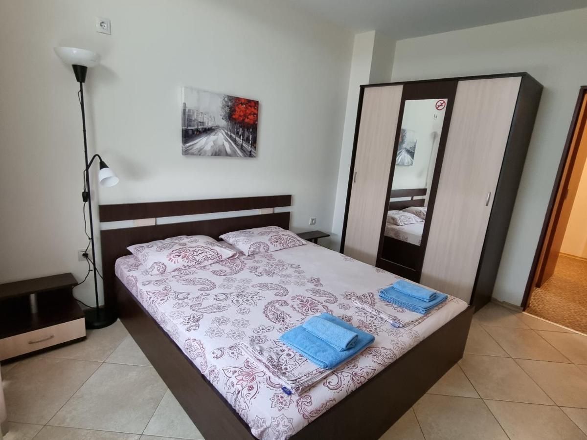 Fantasy Apartments Saint Constantine And Helena Resort Aziz Konstantin ve Elena Dış mekan fotoğraf