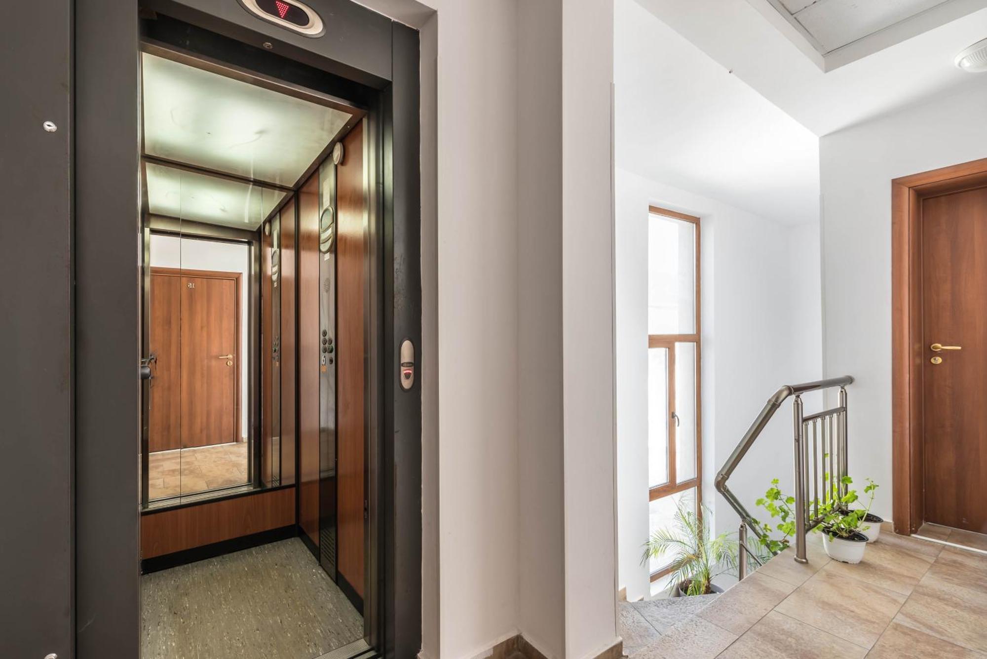Fantasy Apartments Saint Constantine And Helena Resort Aziz Konstantin ve Elena Dış mekan fotoğraf